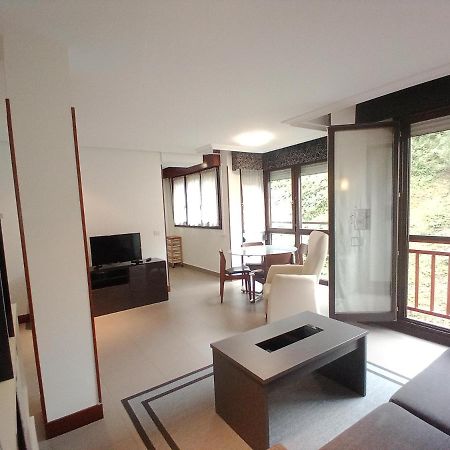 Apartamento Ana Con Garaje เอบาร์ ภายนอก รูปภาพ