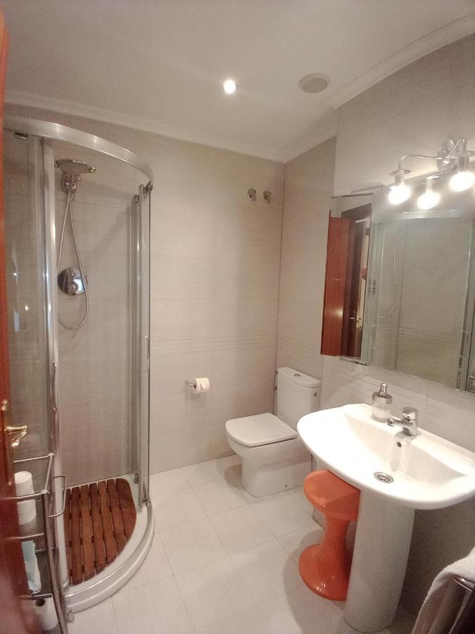 Apartamento Ana Con Garaje เอบาร์ ภายนอก รูปภาพ