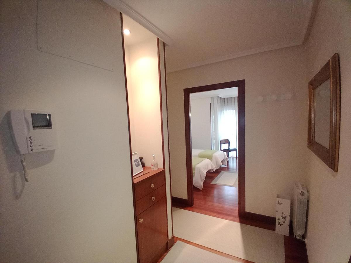 Apartamento Ana Con Garaje เอบาร์ ภายนอก รูปภาพ