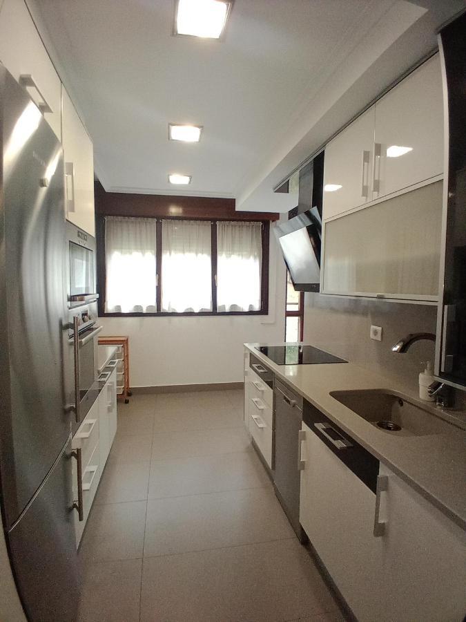 Apartamento Ana Con Garaje เอบาร์ ภายนอก รูปภาพ